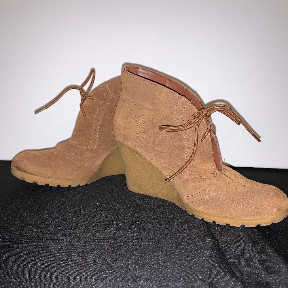Mia wedge suede booties